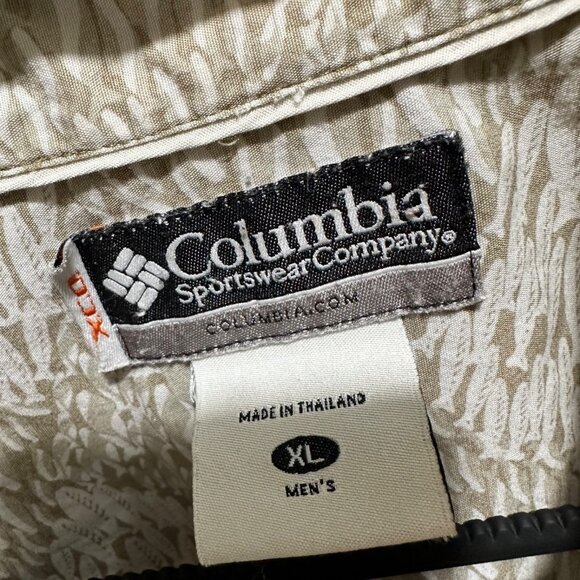 Columbia XCO Mens Size XL Tan Fish Print Button Down Short Sleeve Shirt - Picture 6 of 11